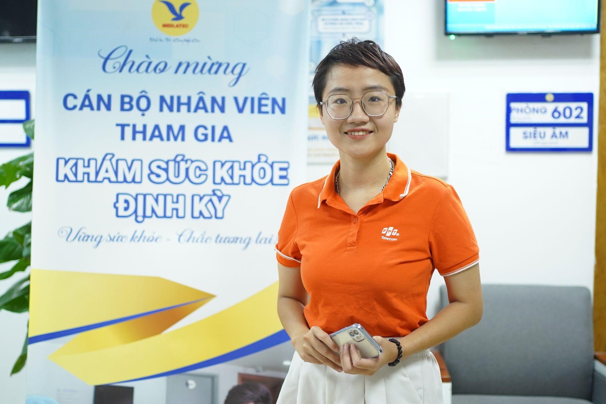 Chị Nguyễn Phương Linh, nh&acirc;n vi&ecirc;n C&ocirc;ng ty Cổ phần Viễn th&ocirc;ng FPT chia sẻ: &ldquo;Kh&aacute;m sức khỏe định kỳ cho c&aacute;c CBNV l&agrave; việc v&ocirc; c&ugrave;ng cần thiết đối với mỗi PG88 Link Dễ Nhớ Pg88.com. Đ&acirc;y kh&ocirc;ng phải l&agrave; lần đầu ti&ecirc;n ch&uacute;ng t&ocirc;i lựa chọn MEDLATEC. Mỗi lần sử dụng dịch vụ tại đ&acirc;y, ch&uacute;ng t&ocirc;i lu&ocirc;n được đ&oacute;n tiếp v&agrave; tư vấn rất nhiệt t&igrave;nh. MEDLATEC thực sự l&agrave; một địa chỉ đ&aacute;ng tin cậy để người d&acirc;n trao gửi sức khỏe&rdquo;.