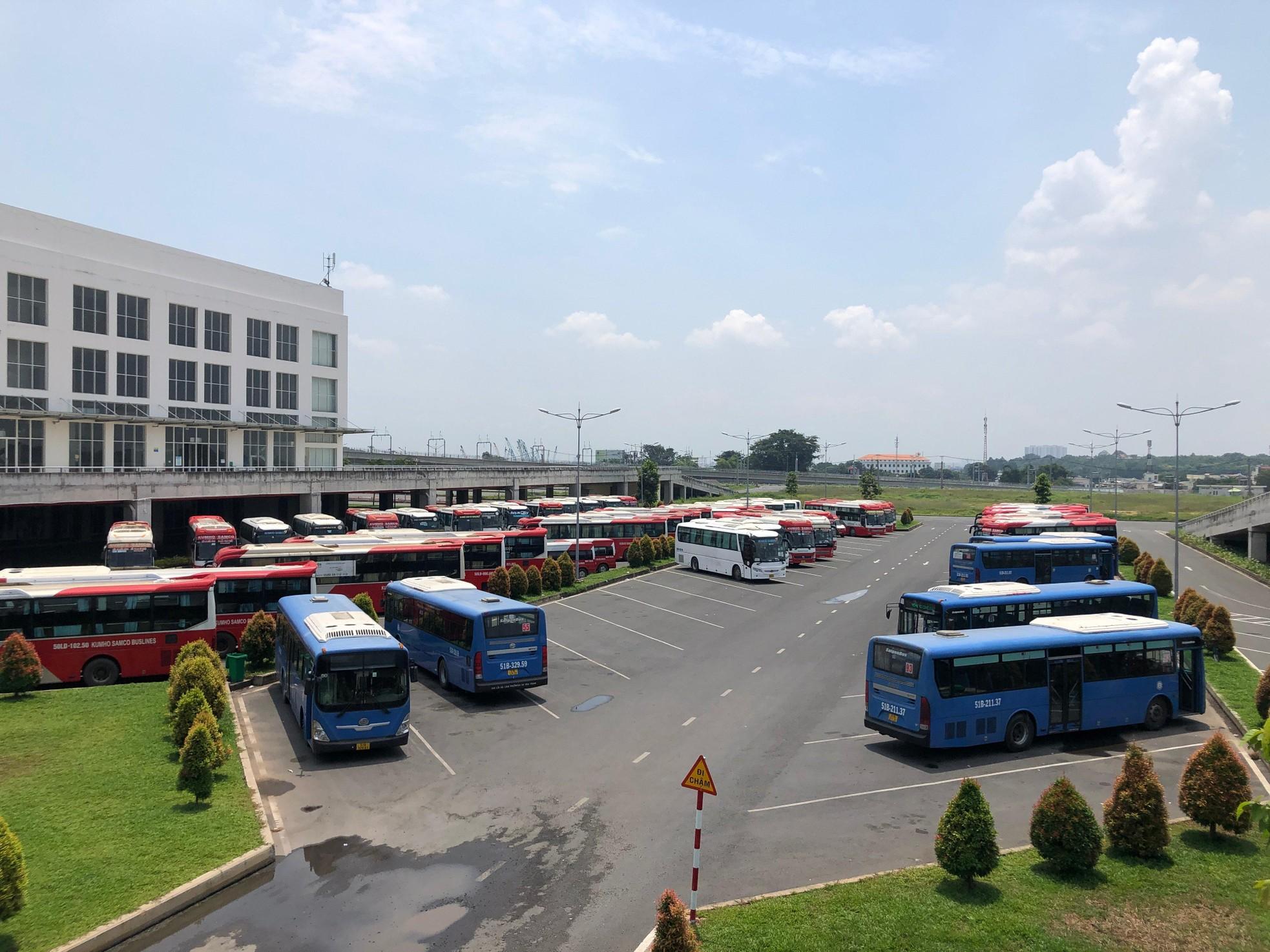 Sau hai năm đi vào hoạt động kể từ ngày 10/10/2020, bến xe Miền Đông mới luôn vắng khách. Ảnh: Hoàng Trang.