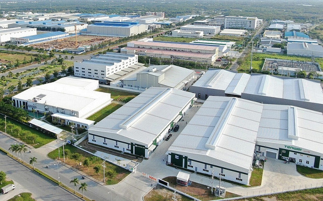 Gi&aacute; trị sản xuất c&ocirc;ng nghiệp tăng cao