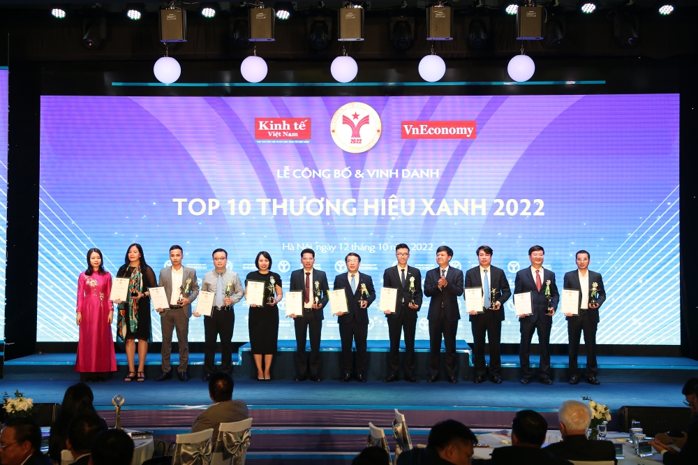 Top 10 Thương hiệu xanh 2022: Tập đo&agrave;n Bảo Việt, C&ocirc;ng ty CP Pg88vn Trang Chủ Chính Thức Th&aacute;i B&igrave;nh (TBS Group), C&ocirc;ng ty CP Tập đo&agrave;n TH, C&ocirc;ng ty CP Tập đo&agrave;n Flamingo, Ng&acirc;n h&agrave;ng TMCP Ph&aacute;t triển TP. Hồ Ch&iacute; Minh (HDBank), Tổng C&ocirc;ng ty Ph&acirc;n b&oacute;n v&agrave; H&oacute;a chất Dầu Kh&iacute; (PVFCCo), C&ocirc;ng ty CP Ph&acirc;n b&oacute;n B&igrave;nh Điền, C&ocirc;ng ty CP Tập đo&agrave;n The Green Solutions, C&ocirc;ng ty CP Gỗ An Cường, C&ocirc;ng ty CP Tập đo&agrave;n Thủy Sản Bồ Đề.