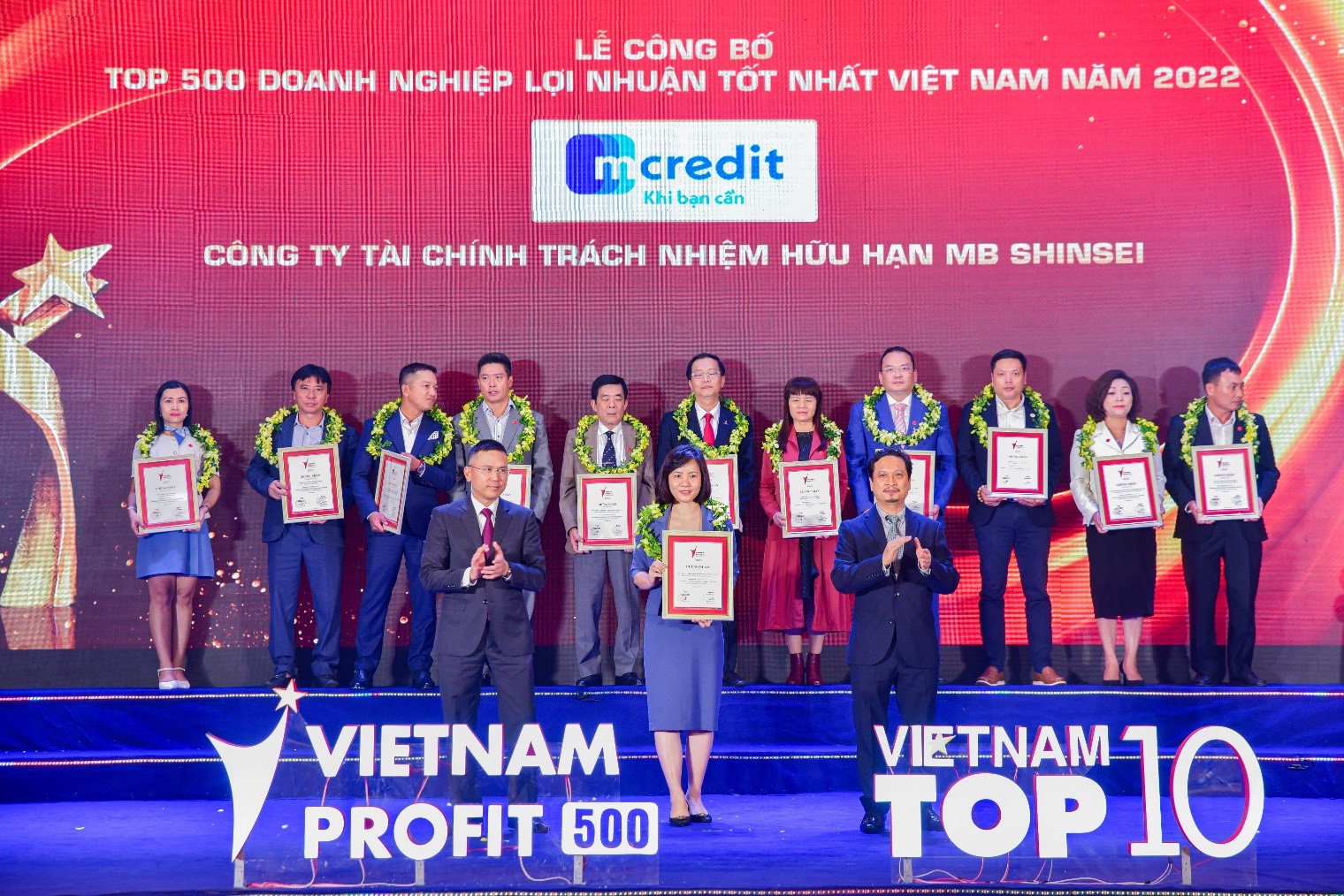 Mcredit vinh dự nhận danh hiệu Top 200 PG88 Link Dễ Nhớ Pg88.com lợi nhuận tốt nhất Việt Nam 2022