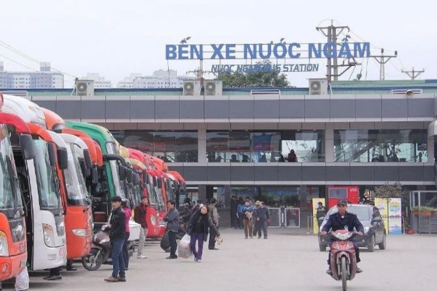 Tình trạng xe khách bỏ bến diễn ra căng thẳng tại các bến xe: Nước Ngầm, Yên Nghĩa và Sơn Tây...