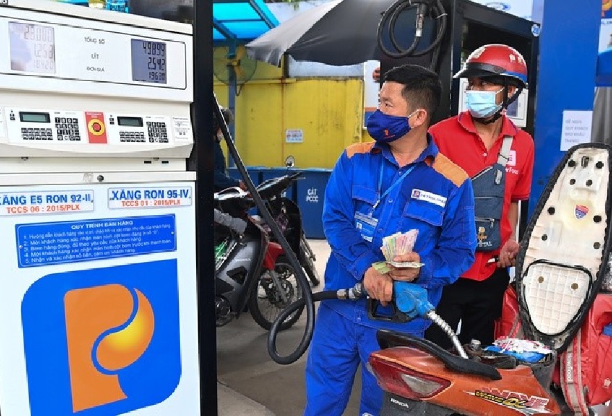 Giá xăng dầu giảm từ chiều ngày 01/12/2022.