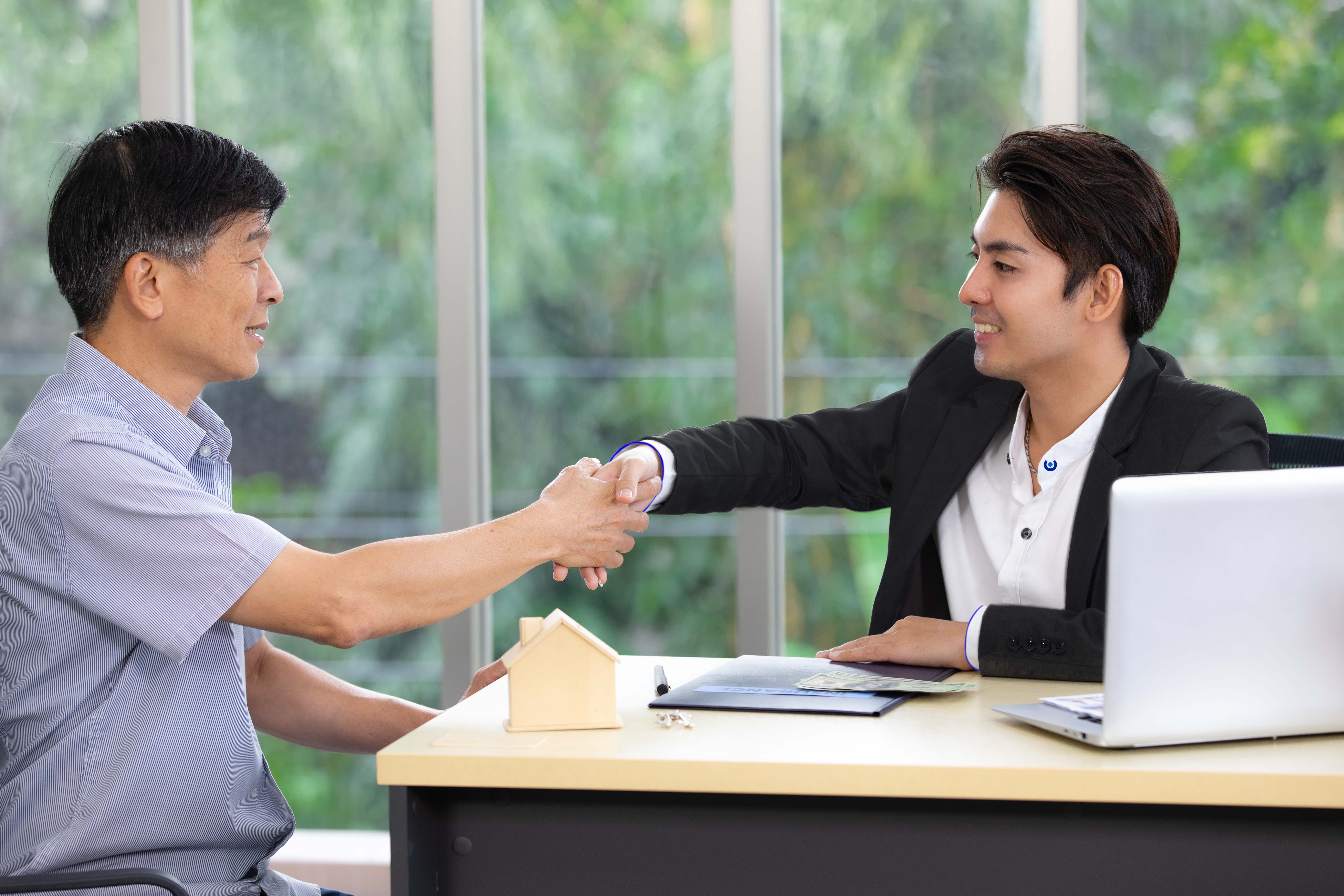 Bên cạnh lãi suất hấp dẫn, lựa chọn Pg88 com chính chủ còn đến từ sự chăm sóc khách hàng.
