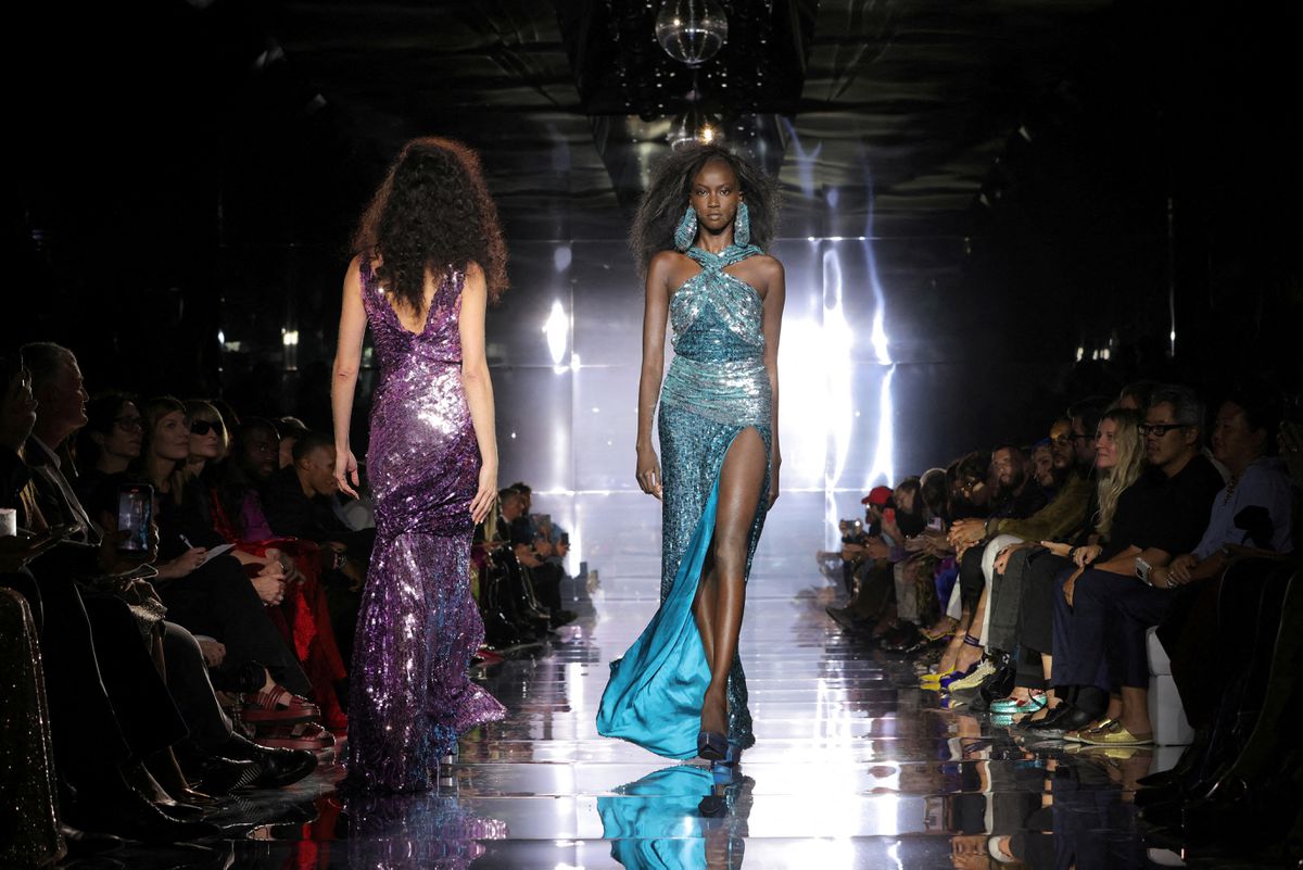 Show diễn giới thiệu bộ sưu tập Tom Ford Xu&acirc;n - H&egrave; 2023 tại Tuần lễ Thời trang New York ở Manhattan, ng&agrave;y 14/9/2022.