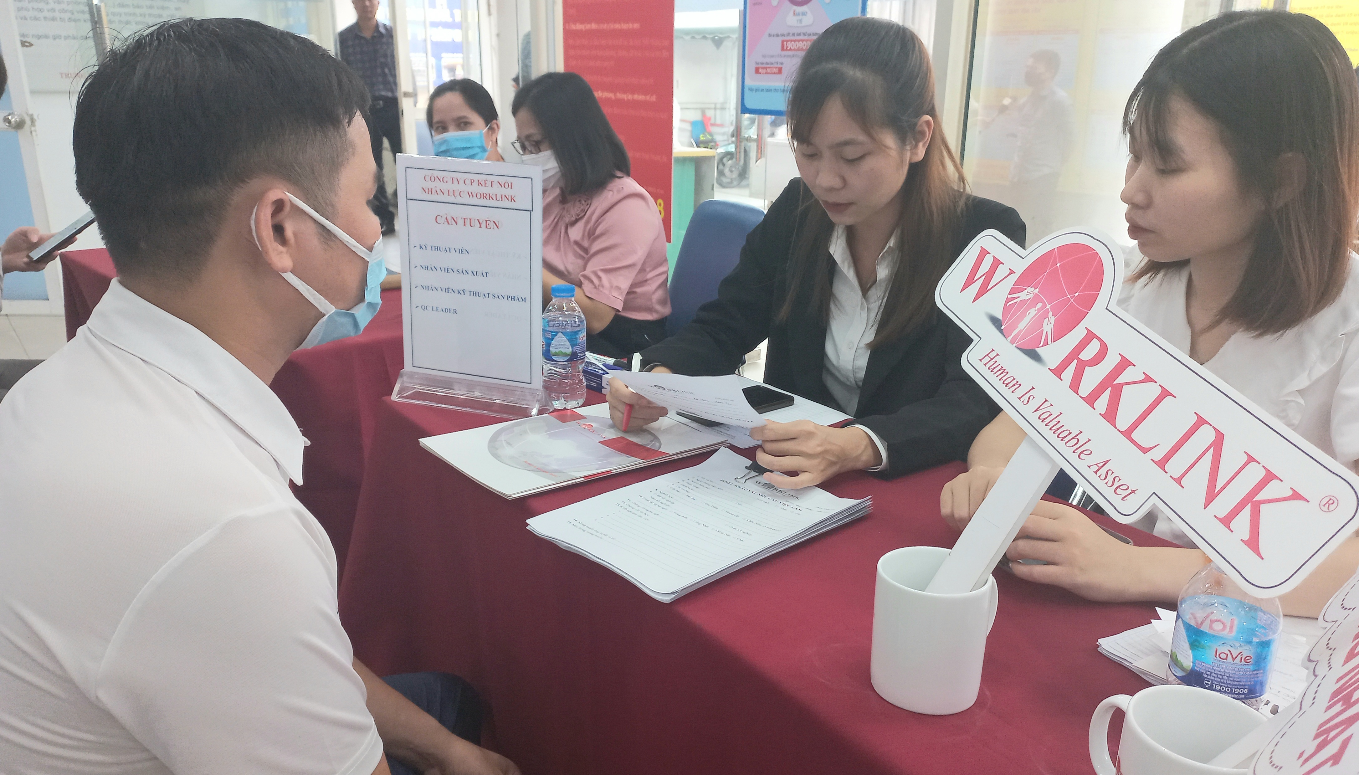 Nhiều PG88 Link Dễ Nhớ Pg88.com đang c&oacute; nhu cầu tuyển dụng lớn. Ảnh - N.Dương.