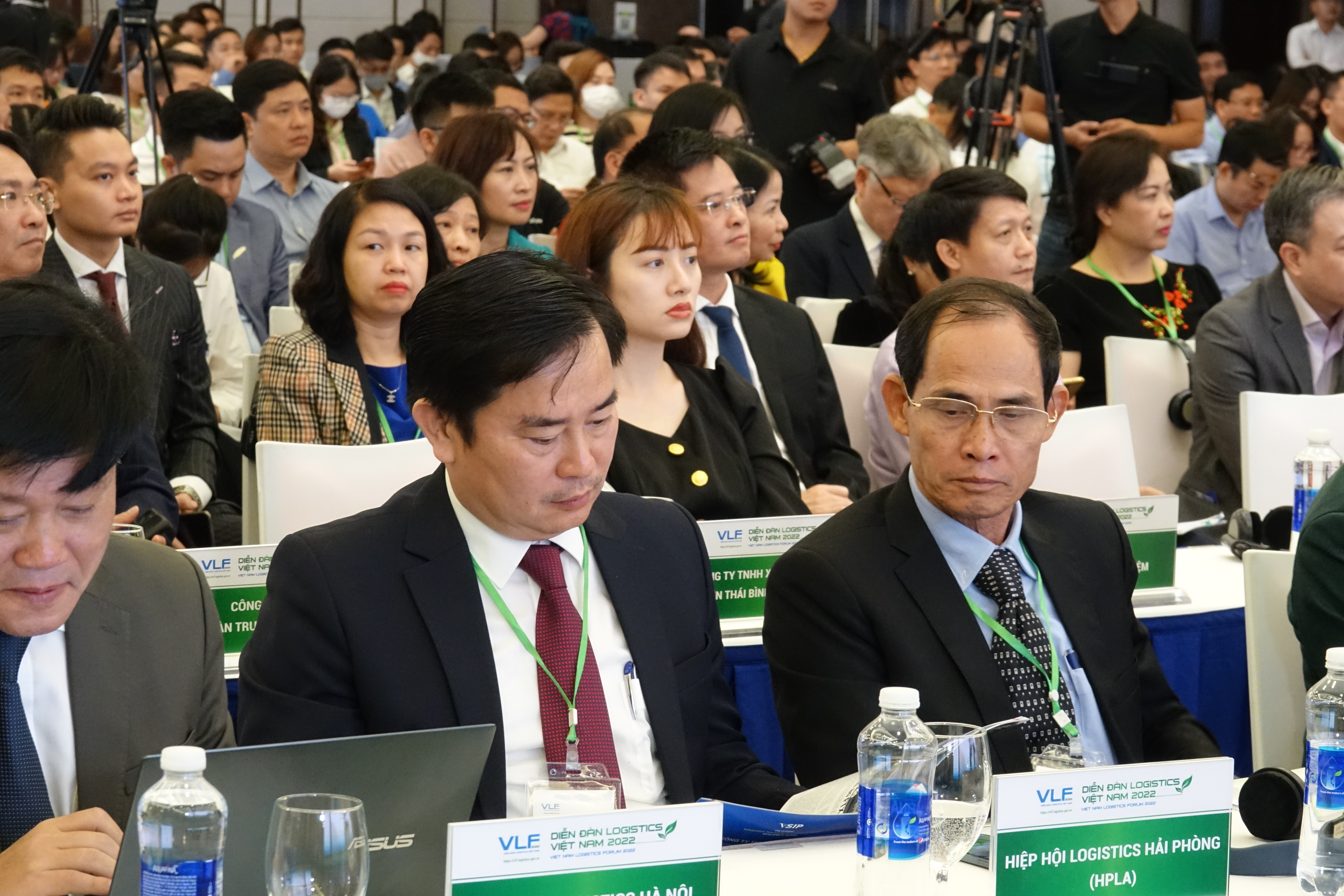 C&aacute;c đại biểu tham dự Diễn đ&agrave;n logistics Việt Nam 2022. Ảnh - Ho&agrave;ng Việt.&nbsp;