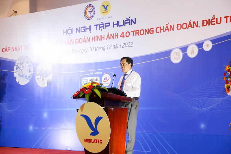 BSCKII. Cao Ho&agrave;ng Anh, Ph&oacute; Gi&aacute;m đốc Sở Y tế Cần Thơ ph&aacute;t biểu tại hội nghị.