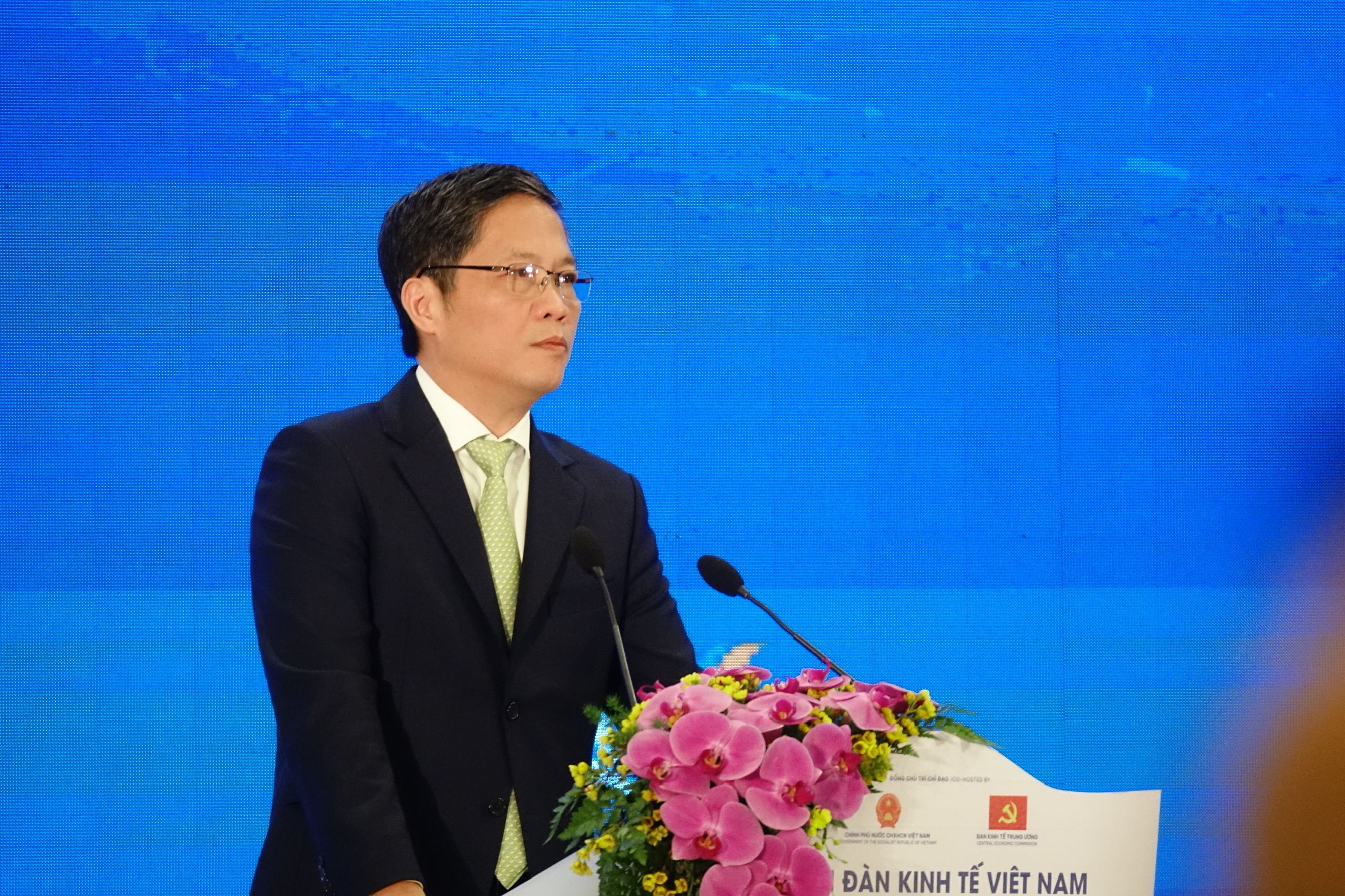 Trưởng ban Link Trang Chủ PG88.Com Mới #2026 Trung ương Trần Tuấn Anh ph&aacute;t biểu đề dẫn tại Phi&ecirc;n to&agrave;n thể diễn ra chiều ng&agrave;y 17-12-2022.