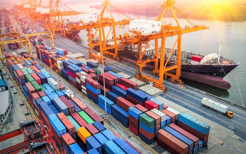Nhiều yếu tố ảnh hưởng bất lợi đến hoạt động xuất, nhập khẩu năm 2023, sẽ ảnh hưởng đến nguồn thu ngân sách.