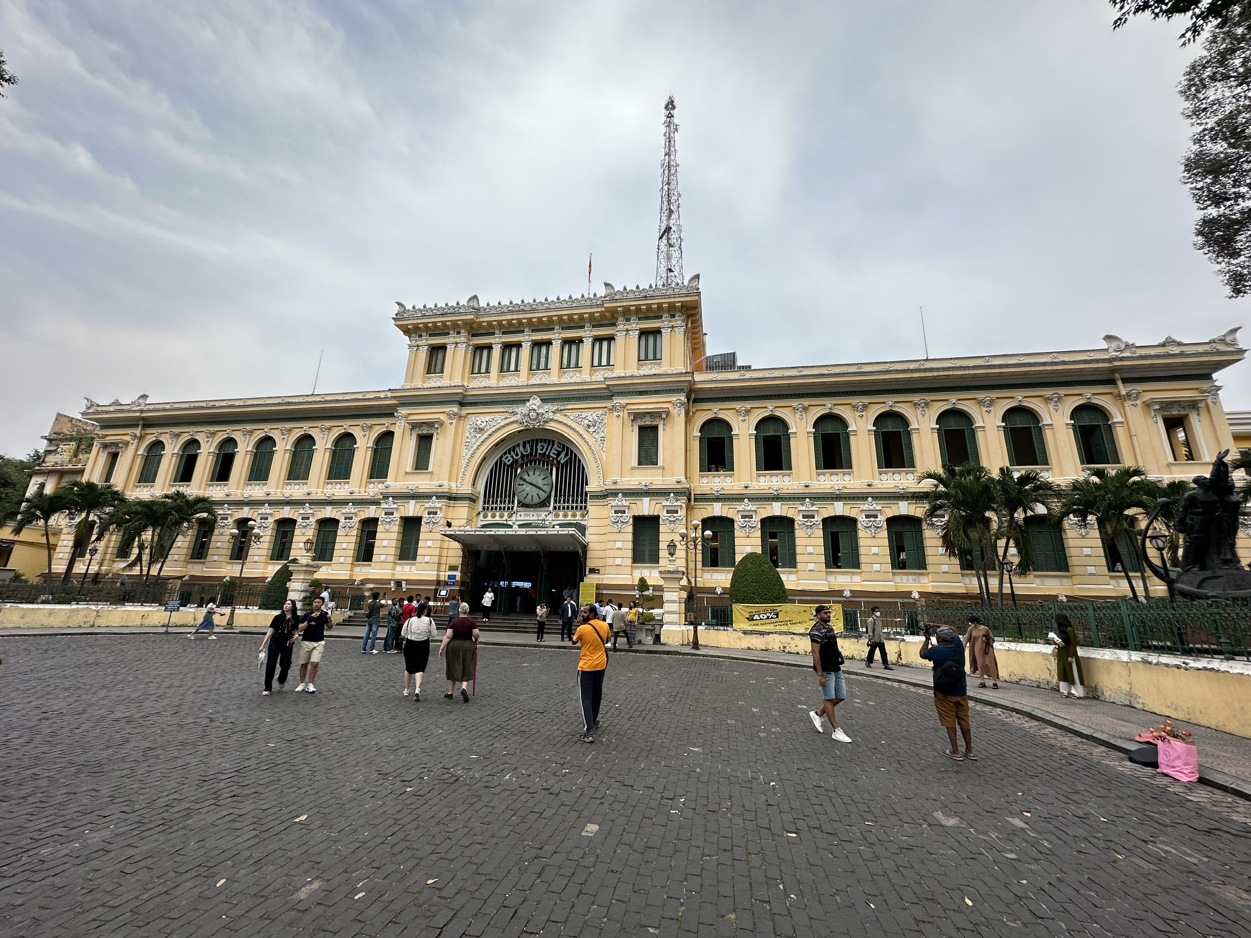 TP.HCM triển khai nhiều giải pháp kích cầu du lịch chào năm mới 2023