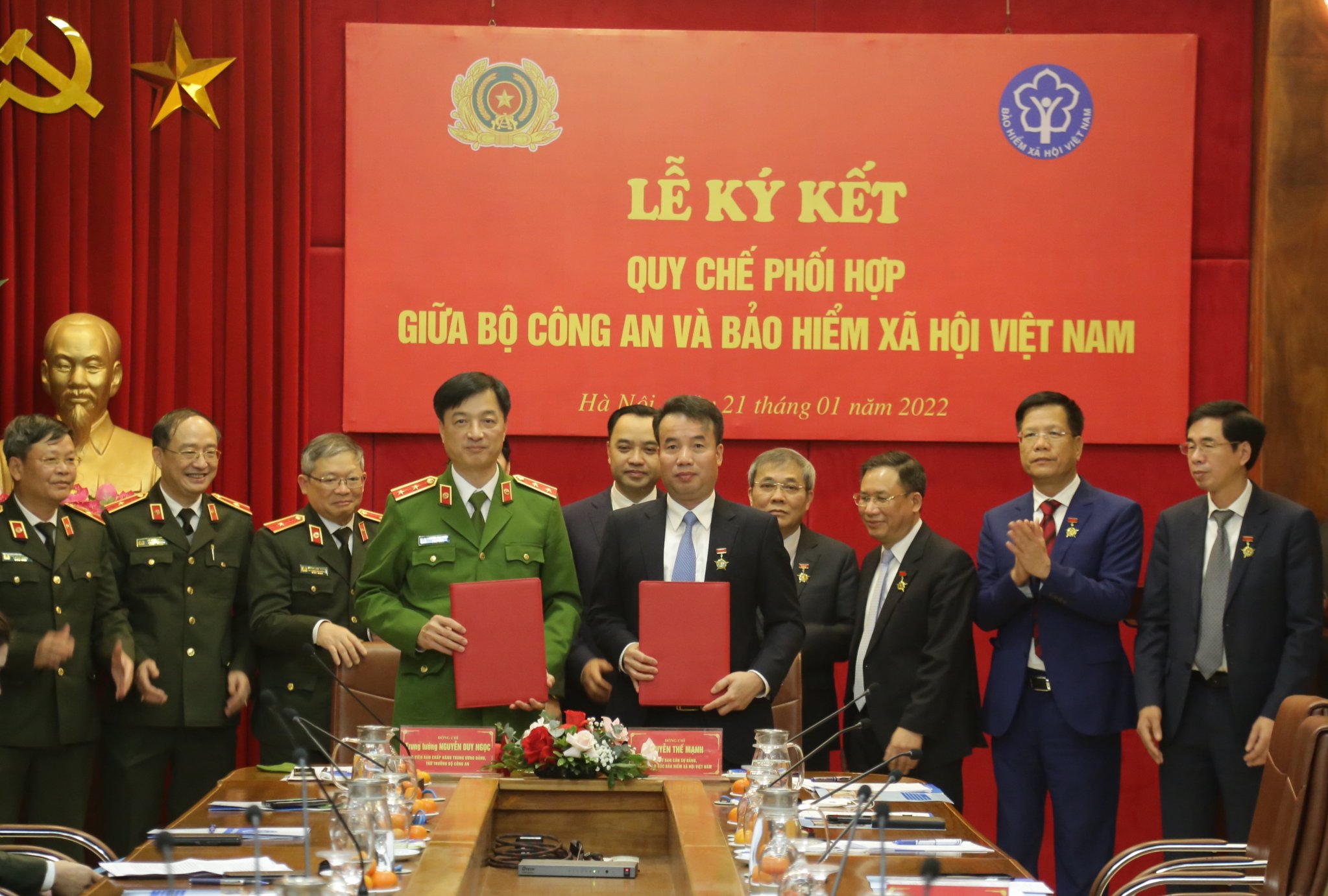 Lễ k&yacute; Quy chế phối hợp giữa Bộ C&ocirc;ng an v&agrave; Bảo hiểm x&atilde; hội Việt Nam.