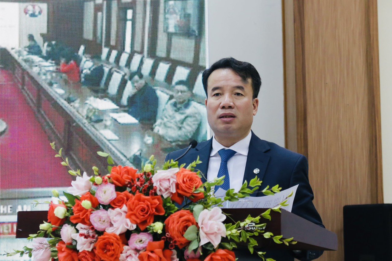 Tổng Giám đốc Nguyễn Thế Mạnh phát biểu chỉ đạo hội nghị. Ảnh - Bảo hiểm xã hội Việt Nam.