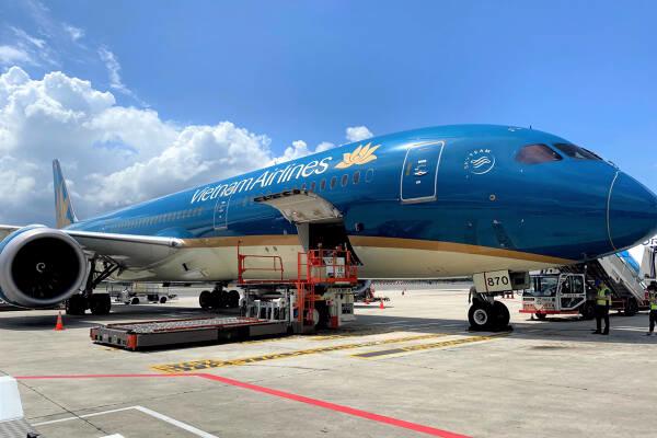 Vietnam Airlines lỗ năm thứ 3 liên tiếp, còn cơ hội niêm yết trên HoSE?