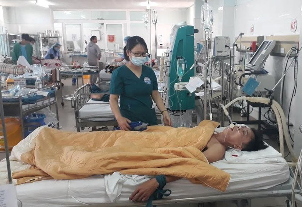 Bệnh nhân ngộ độc rượu