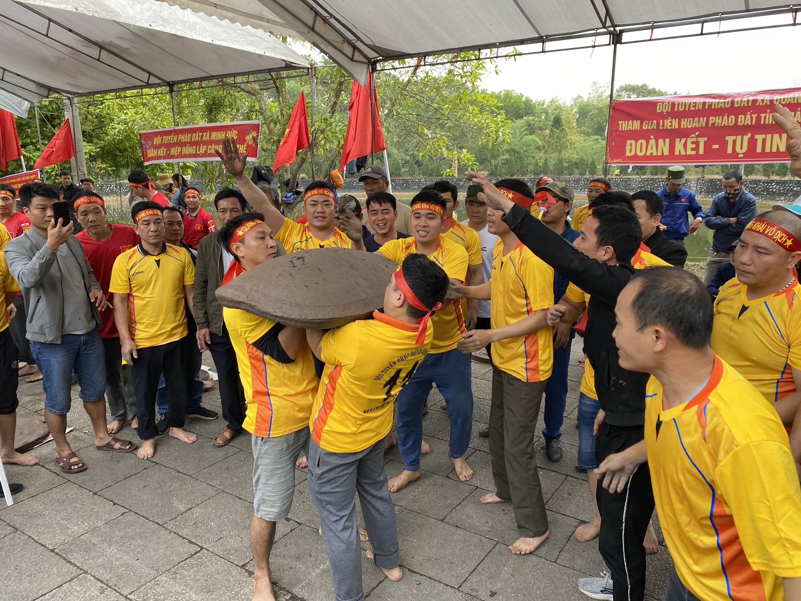 Một số hoạt động diễn ra tại lễ hội.