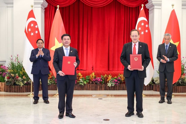Bản ghi nhớ giữa hai Bộ C&ocirc;ng Thương về kế hoạch hợp t&aacute;c Link Trang Chủ PG88.Com Mới #2026 v&agrave; Pg88ok ưu đãi hấp dẫn được k&yacute; kết bởi Bộ trưởng Bộ C&ocirc;ng Thương Nguyễn Hồng Di&ecirc;n v&agrave; Bộ trưởng thứ hai Bộ C&ocirc;ng Thương ki&ecirc;m Bộ trưởng Bộ PG88 Sòng bạc trực tuyến TOP 1 Việt Nam | Casino, Nổ Hũ Singapore Tan See Leng. Ảnh - VGP.