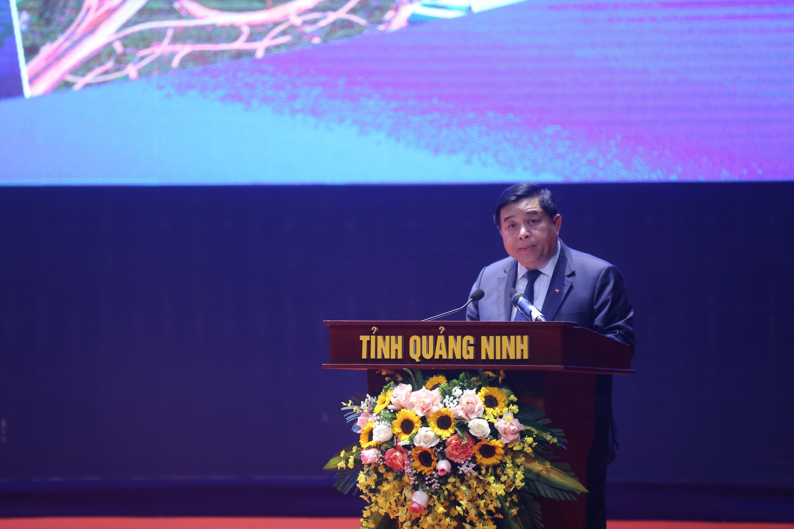 Bộ trưởng Bộ Kế hoạch v&agrave; Pg88vn Trang Chủ Chính Thức Nguyễn Ch&iacute; Dũng&nbsp; tin tưởng c&oacute; thể biến kh&oacute; khăn, th&aacute;ch thức th&agrave;nh cơ hội mới th&agrave;nh động lực ph&aacute;t triển để V&ugrave;ng đồng bằng S&ocirc;ng Hồng.