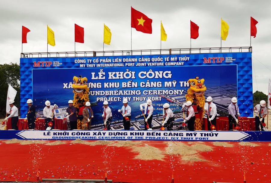 Sau Lễ khởi công, Link Trang Chủ PG88.Com Mới #2026 khu Bến cảng Mỹ Thủy, Quảng Trị gần như án binh bất động 