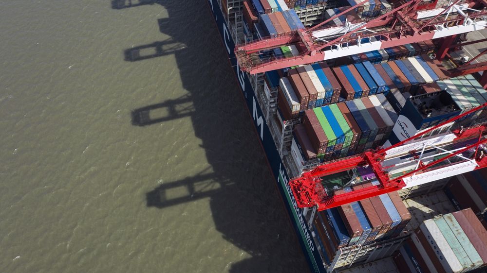 Tàu container tụ tập ngoài khơi Trung Quốc, chờ Pg88vnd link khuyến  phục hồi