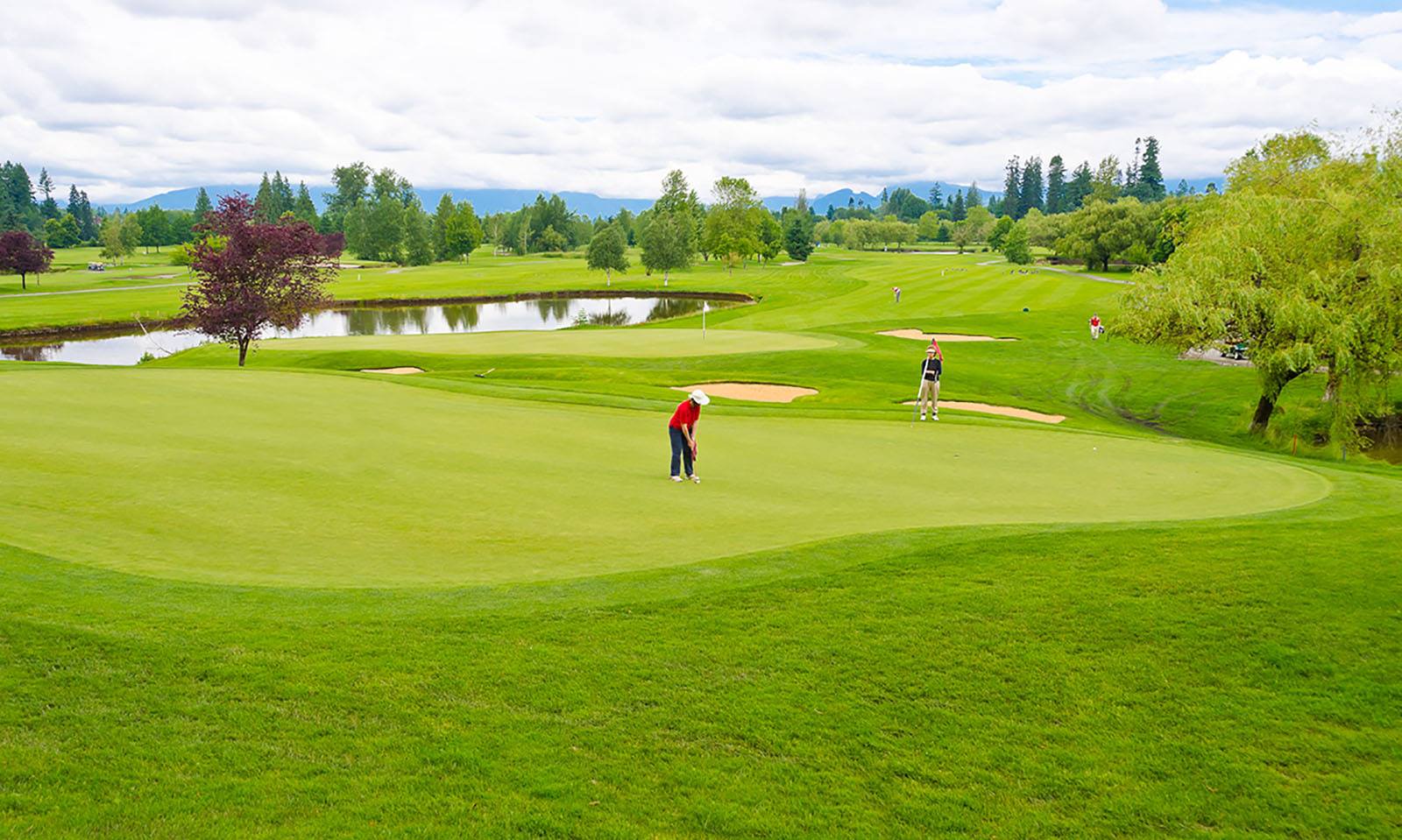 Sân golf Tân Sơn Nhất tại TP.HCM.