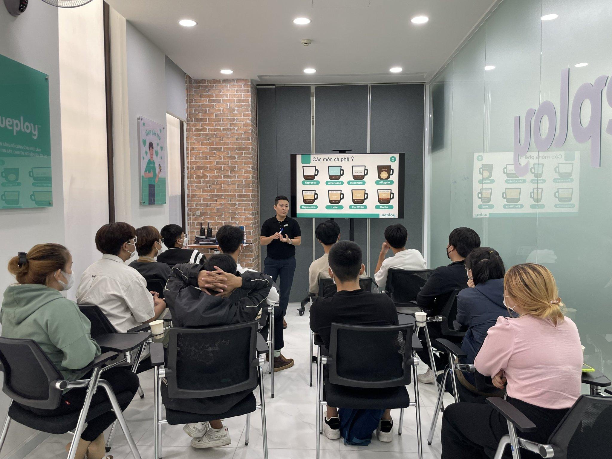 Ph&ograve;ng đ&agrave;o tạo về kỹ năng cho c&aacute;c nh&acirc;n sự chưa c&oacute; kinh nghiệm.