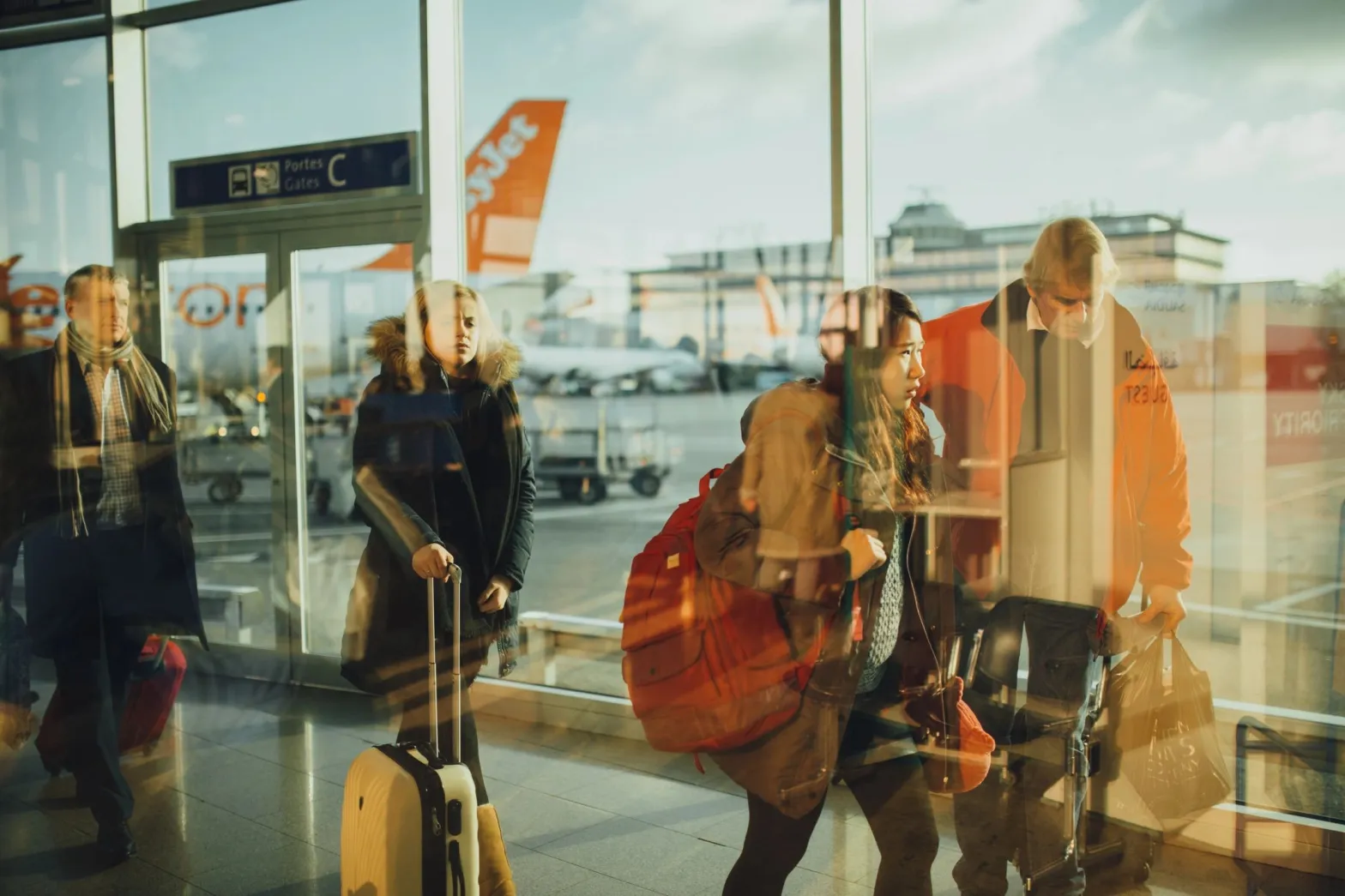 Sắp tới,&nbsp;những kh&aacute;ch du lịch từ c&aacute;c nước như Mỹ, Canada hay ch&acirc;u &Acirc;u kh&ocirc;ng c&oacute; visa để nhập cảnh v&agrave;o Anh sẽ phải đ&oacute;ng ph&iacute;.&nbsp;