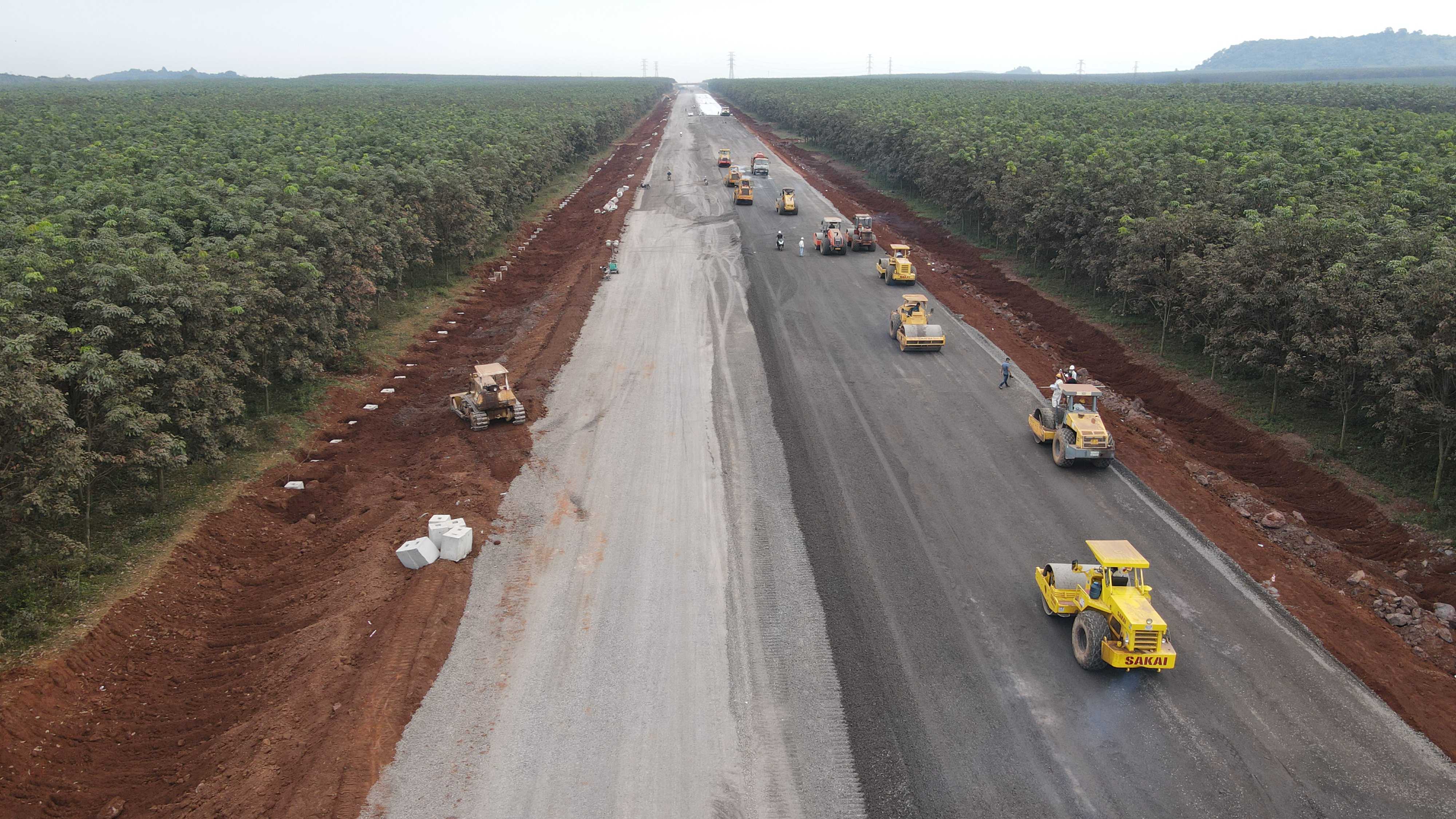 Cao tốc Phan Thiết - Dầu Gi&acirc;y h&ocirc;m th&ocirc;ng xe kỹ thuật v&agrave;o 31/12/2022. Ảnh: L&ecirc; L&acirc;m.