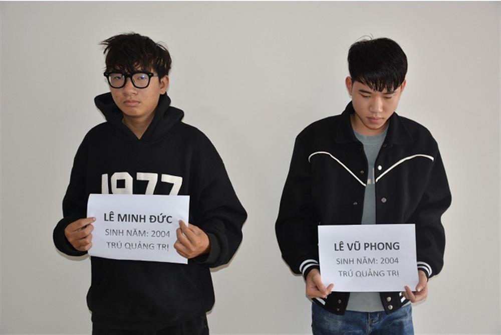 Hai đối tượng Phong v&agrave; Đức. Ảnh: Bộ C&ocirc;ng an