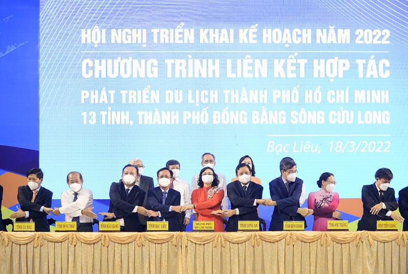 Th&aacute;ng 3/2022, TP.HCM v&agrave; 13 tỉnh, th&agrave;nh đồng bằng s&ocirc;ng Cửu Long&nbsp;k&yacute; kết thỏa thuận hợp t&aacute;c ph&aacute;t triển du lịch đến năm 2025.&nbsp;