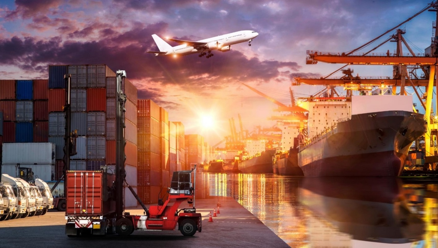 Hoạt động xuất nhập khẩu nhiều khả năng vẫn còn khó khăn trong những tháng tới.