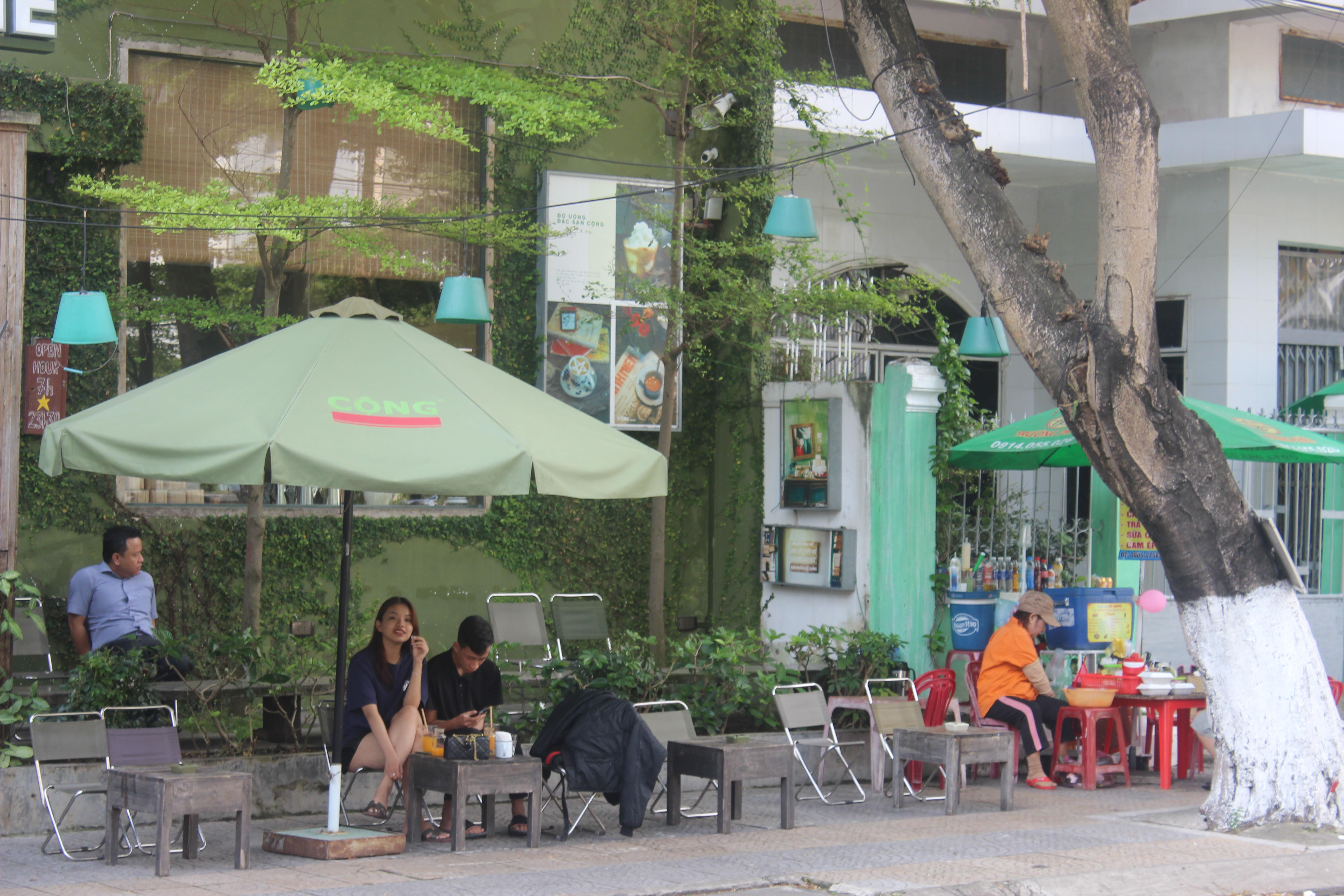 Tất nhi&ecirc;n, vẫn c&ograve;n một số nơi người d&acirc;n, PG88 Link Dễ Nhớ Pg88.com chưa thực sự chấp h&agrave;nh tốt c&aacute;c quy định về vỉa h&egrave;, nhưng những nơi bị lấn chiếm vẫn chiếm một tỷ lệ rất nhỏ. Hiện Đ&agrave; Nẵng cũng đang duy tr&igrave; mức phạt rất cao, l&ecirc;n tới 10.000.000đ/lần vi phạm tại nhiều tuyến phố trọng điểm về du lịch.&nbsp;