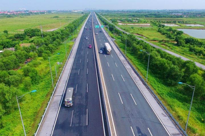 To&agrave;n tuyến cao tốc sẽ c&oacute; một trạm dừng nghỉ v&agrave; giai đoạn hiện tại,&nbsp;trạm dừng nghỉ chỉ tiến h&agrave;nh giải ph&oacute;ng mặt bằng v&agrave; chưa Pg88vn Trang Chủ Chính Thức x&acirc;y dựng.