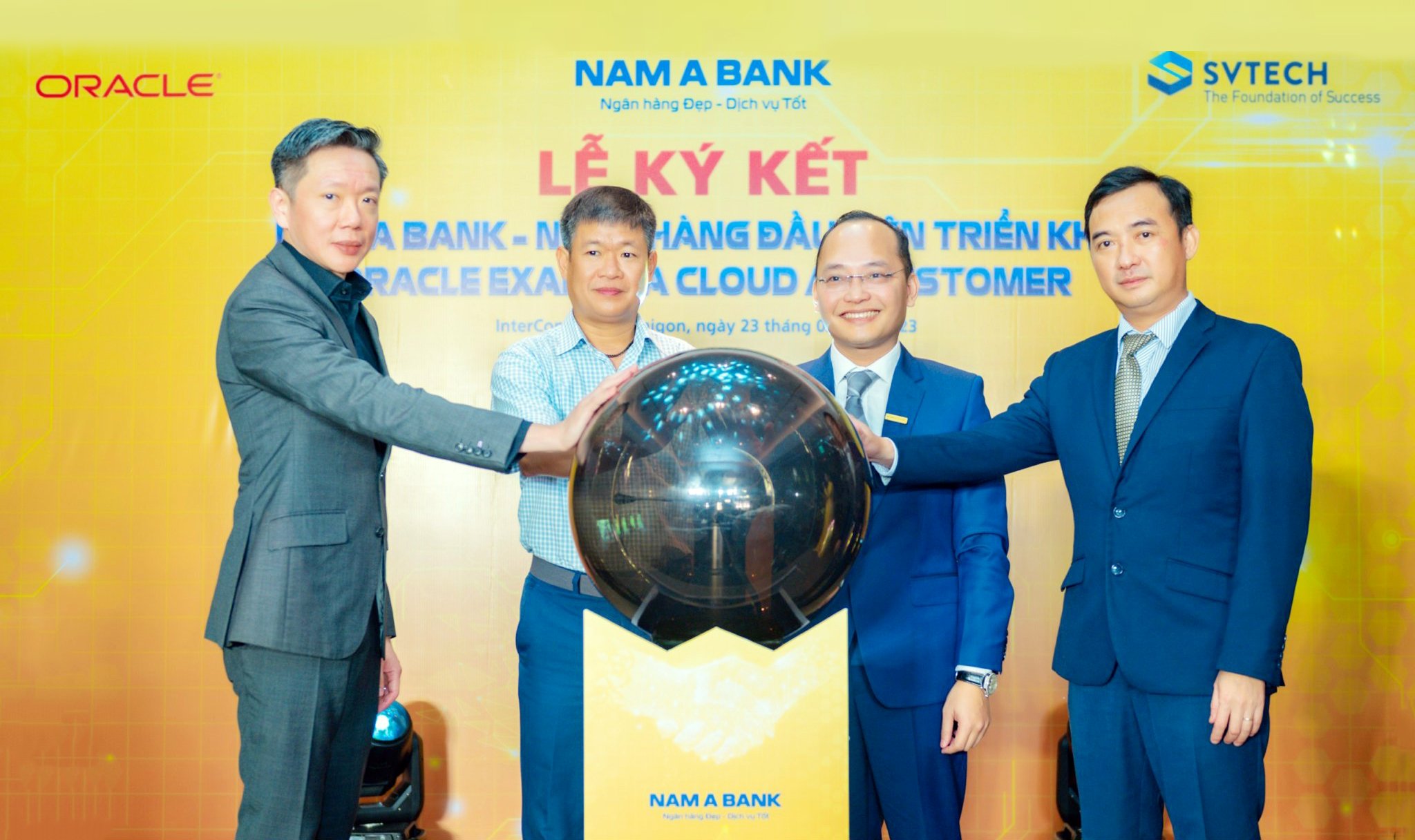 Việc hợp t&aacute;c n&agrave;y đ&aacute;nh dấu một bước ngoặt mới trong h&agrave;nh tr&igrave;nh ph&aacute;t triển c&ocirc;ng nghệ của Nam A Bank.