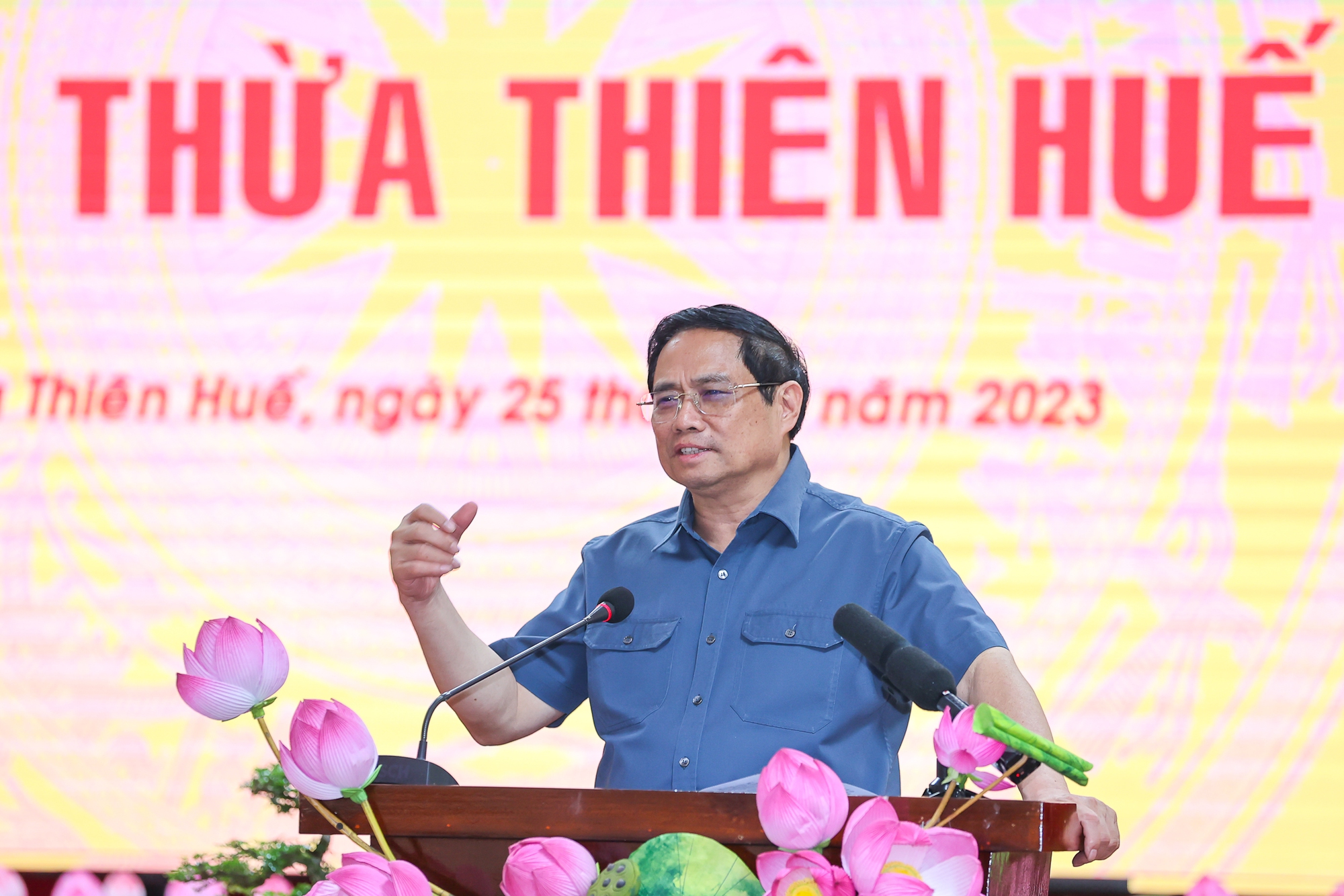 Thủ tướng phát biểu tại cuộc Pg88hi Thể Thao, Bóng Đá, Casino, Nổ Hũ, Xổ Số với Ban Thường vụ Tỉnh ủy Thừa Thiên Huế - Ảnh: VGP