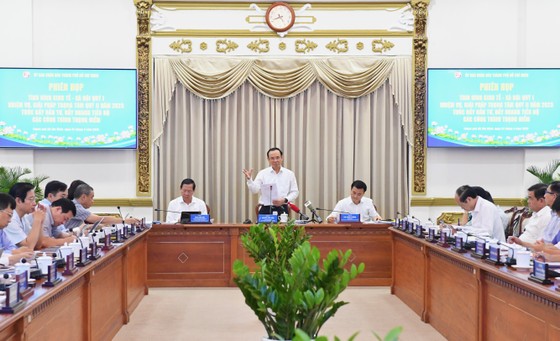  Sáng ngày 1.4, UBND TP Hồ Chí Minh tổ chức phiên họp tình hình PG88 ⭐ Link trang chủ số 1 nhà cái PG88 com casino slot - xã hội tháng 2 và triển khai nhiệm vụ, giải pháp tháng 3 năm 2023.