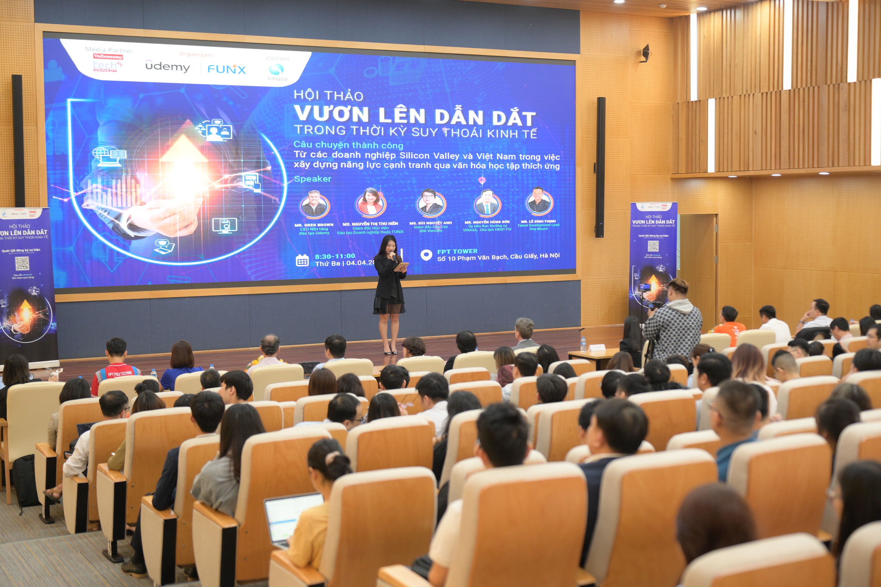 Hội thảo “Vươn lên dẫn dắt trong thời kỳ suy thoái PG88 ⭐ Link trang chủ số 1 nhà cái PG88 com casino slot” 
