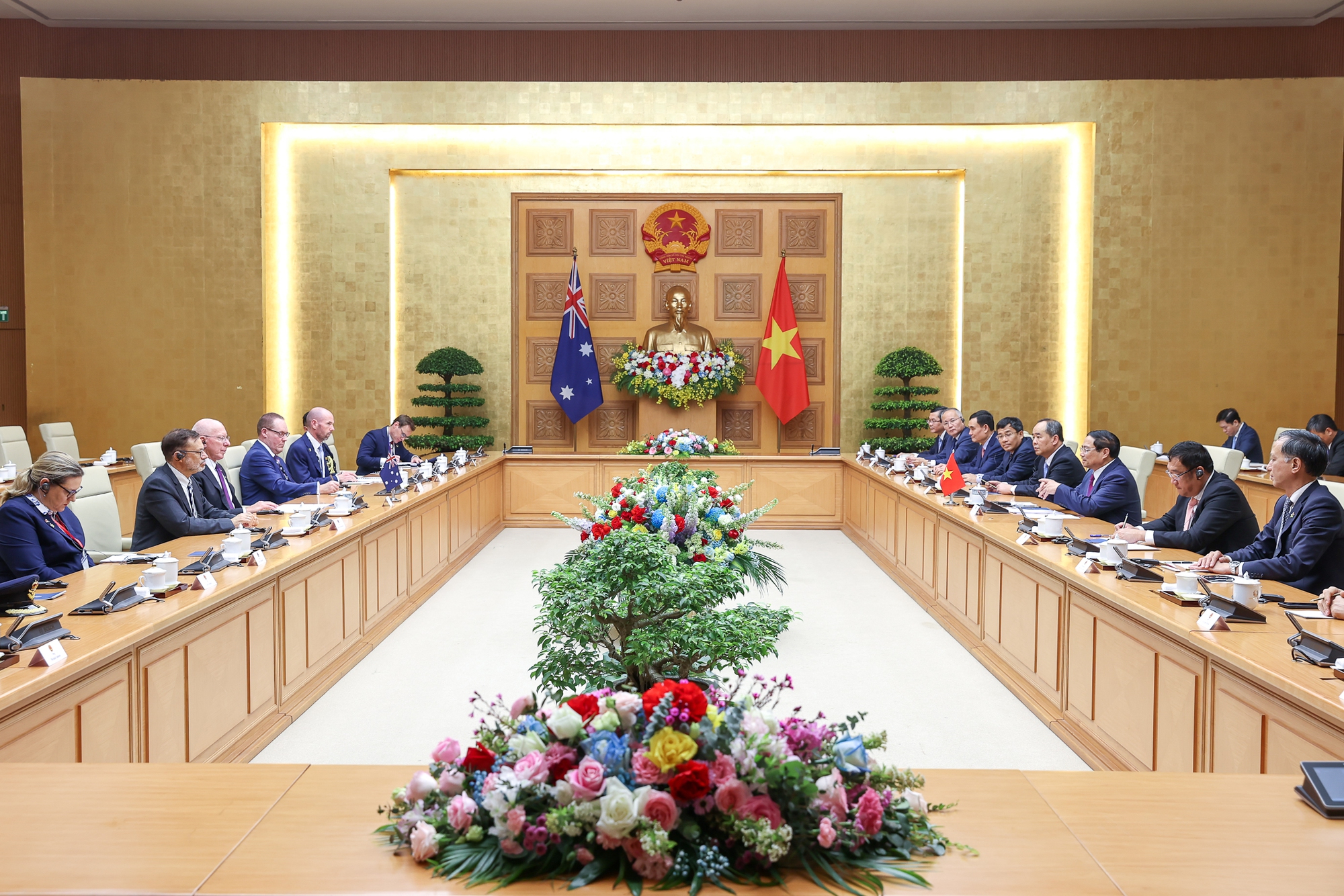 Thủ tướng Ch&iacute;nh phủ Phạm Minh Ch&iacute;nh v&agrave; To&agrave;n quyền David Hurley đ&aacute;nh gi&aacute; cao việc hai nước đ&atilde; phối hợp chặt chẽ v&agrave; ủng hộ lẫn nhau tại c&aacute;c diễn đ&agrave;n khu vực v&agrave; quốc tế - Ảnh: VGP