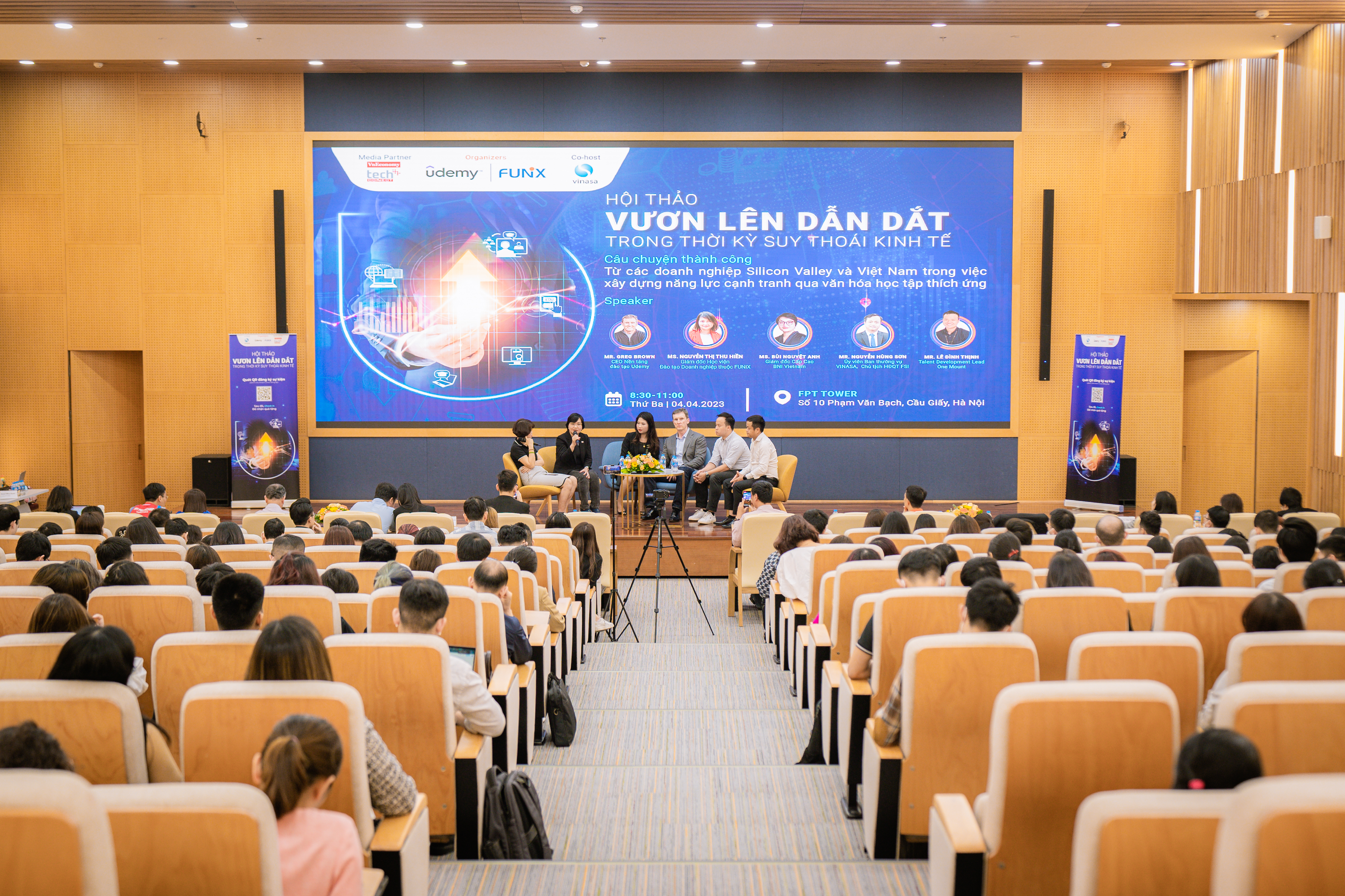C&aacute;c chuy&ecirc;n gia cho rằng, nếu kỹ năng đ&agrave;o tạo l&agrave; quan trọng với PG88 Link Dễ Nhớ Pg88.com th&igrave; đội ngũ l&atilde;nh đạo cần chủ động trang bị kỹ năng đ&oacute;.&nbsp;