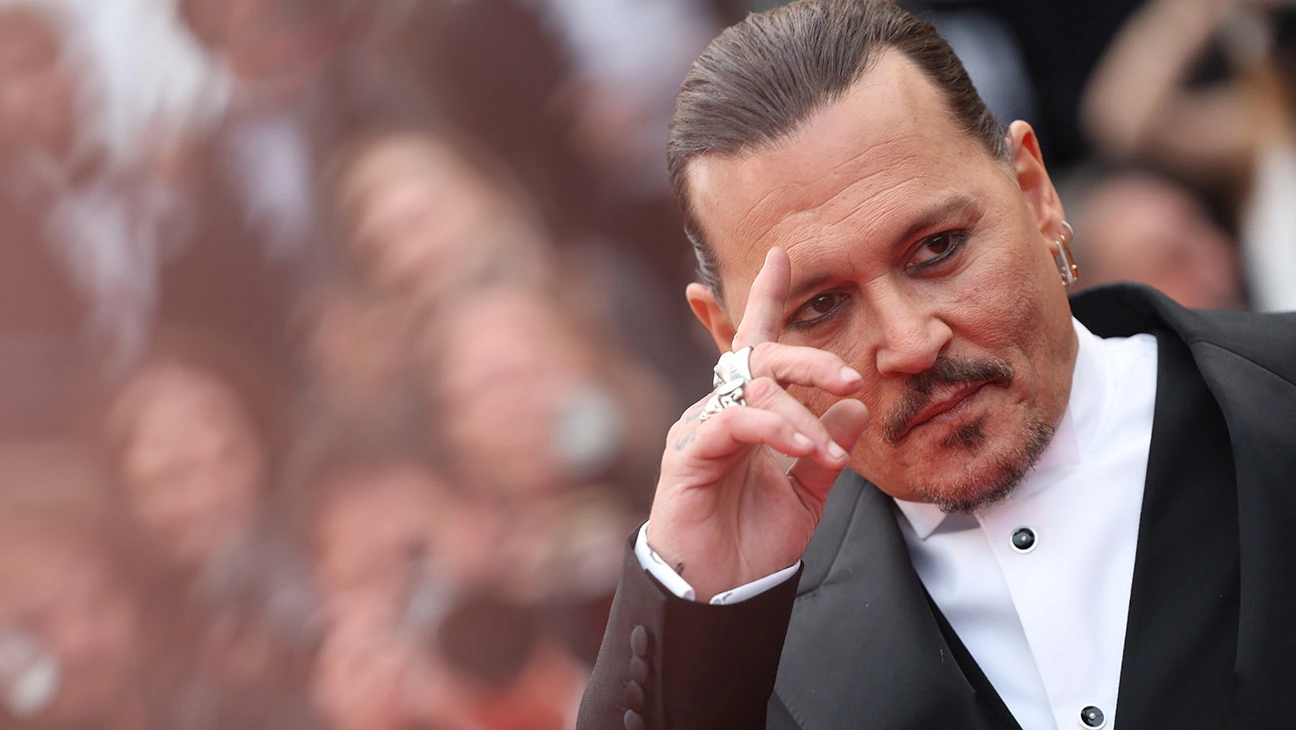 Tràng pháo tay cho Johnny Depp tại Cannes 2023 và sự khôn ngoan của Dior