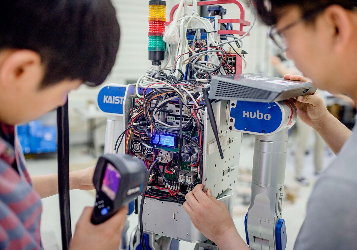 Một nh&acirc;n chứng H&agrave;n Quốc từng khẳng định với Financial Times: &ldquo;Người H&agrave;n Quốc sẽ kh&ocirc;ng chuyển giao c&ocirc;ng nghệ cho Mỹ&rdquo;.&nbsp;