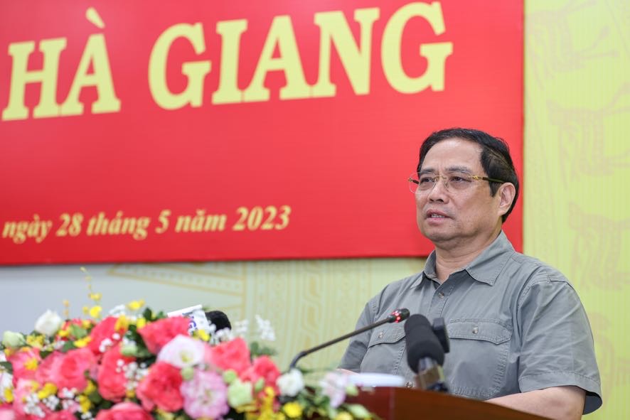 Thủ tướng ph&aacute;t biểu tại buổi l&agrave;m việc - Ảnh: VGP