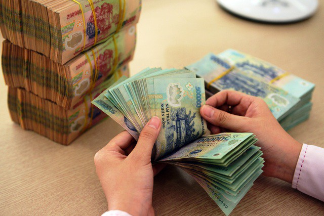 Phải thận trọng để tiền rẻ không chảy vào các lĩnh vực rủi ro.
