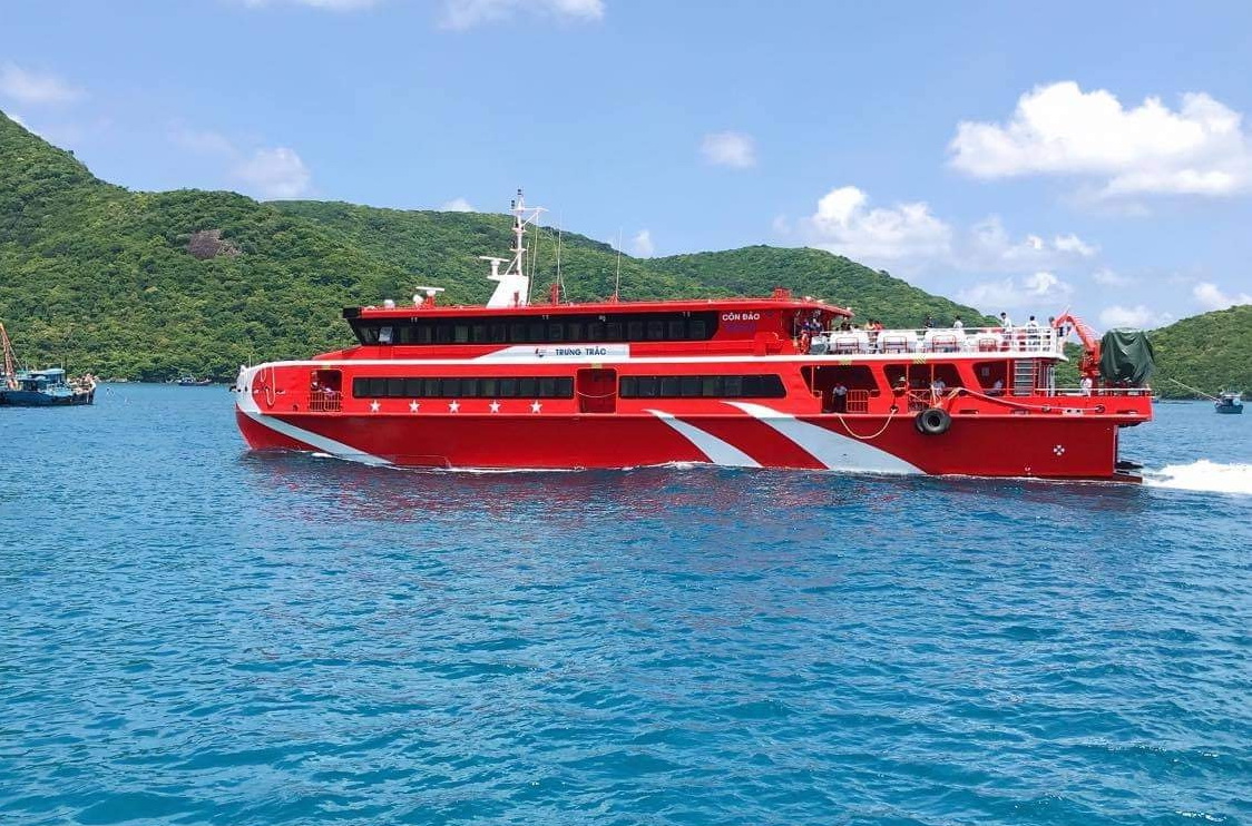 Công ty CP Tàu cao tốc Phú Quốc Express là 6Pg88.con độc quyền mỗi ngày đang khai thác tuyến tàu cao tốc Sóc Trăng - Côn Đảo.