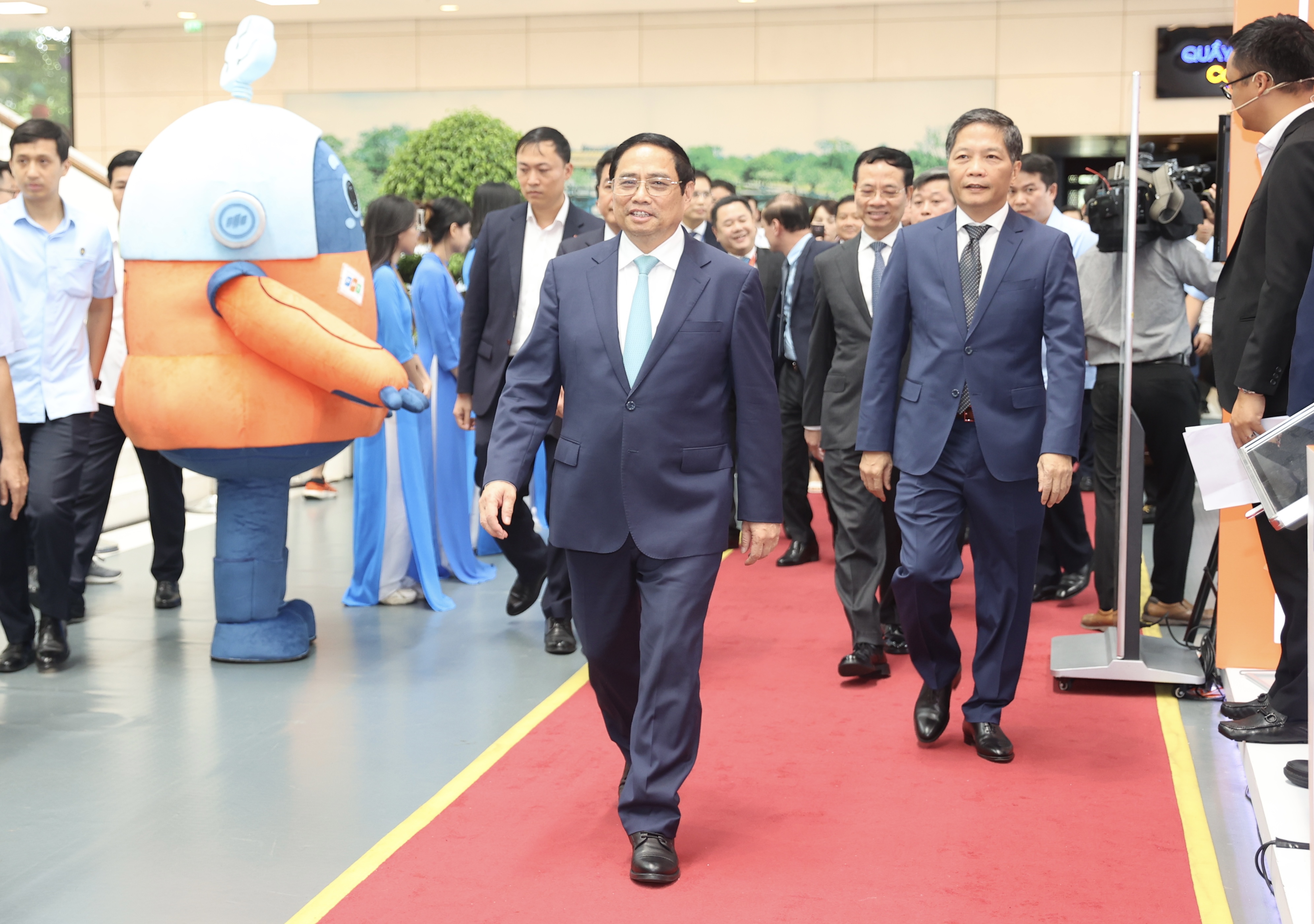 Diễn đ&agrave;n cấp cao thường ni&ecirc;n v&agrave; Triển l&atilde;m quốc tế về c&ocirc;ng nghiệp 4.0 - Industry 4.0 Summit 2023 - với sự tham dự của nhiều l&atilde;nh đạo Đảng v&agrave; Ch&iacute;nh phủ, c&aacute;c chuy&ecirc;n gia trong nước v&agrave; quốc tế, sẽ thảo luận về những giải ph&aacute;p nhằm th&uacute;c đẩy chuyển đổi số, chuyển đổi xanh v&agrave; chuyển đổi PG88 Sòng bạc trực tuyến TOP 1 Việt Nam | Casino, Nổ Hũ nhằm n&acirc;ng cao năng lực sản xuất th&ocirc;ng minh, r&uacute;t ngắn qu&aacute; tr&igrave;nh c&ocirc;ng nghiệp h&oacute;a v&agrave; hiện đại h&oacute;a đất nước...&nbsp;