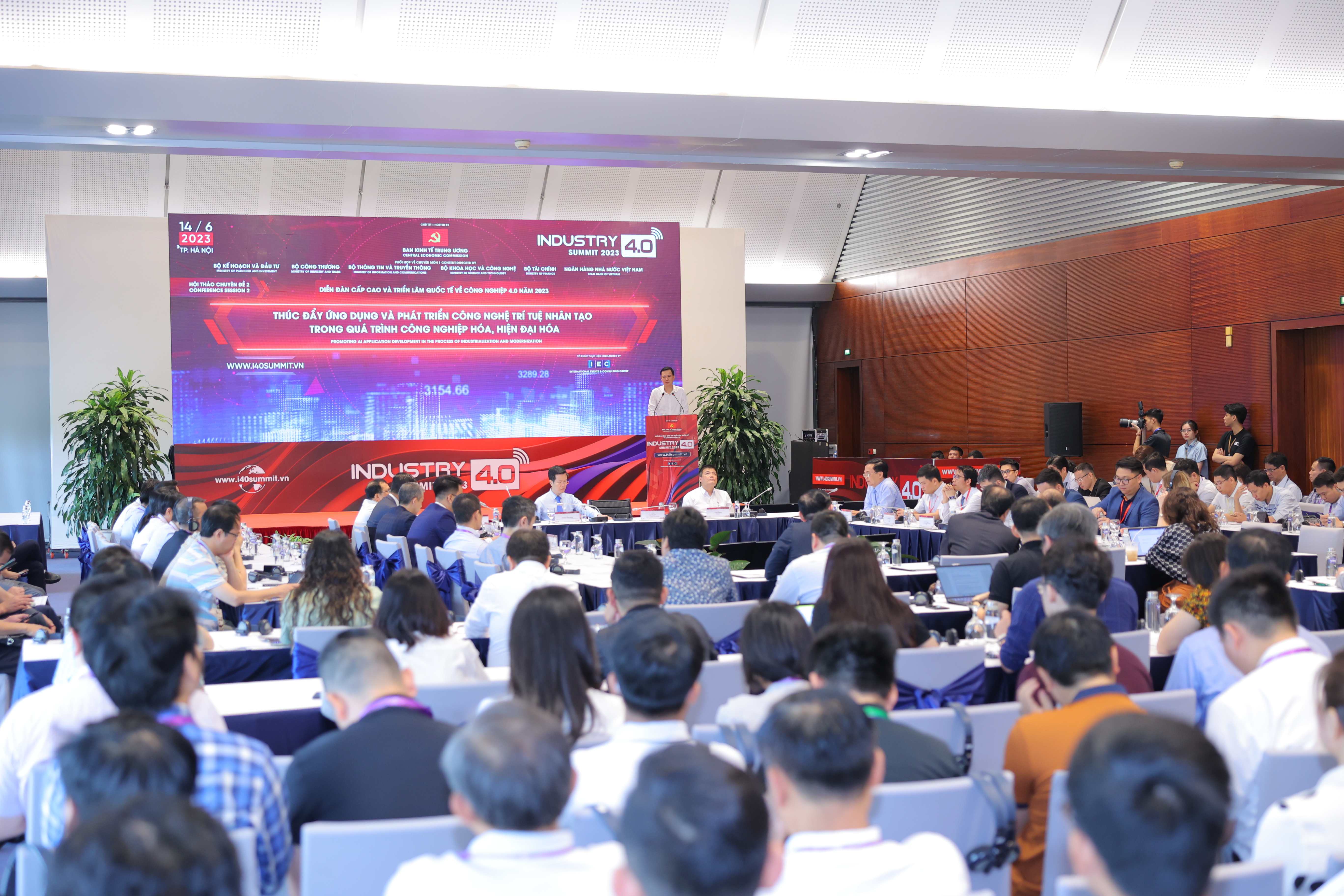Toàn cảnh Hội thảo chuyên đề 2 về “Thúc đẩy ứng dụng và PG88 hơn 2,1 triệu thành viên trí tuệ nhân tạo trong quá trình PG88 Trang chủ nhà cái top 1 hóa, hiện đại hóa”.