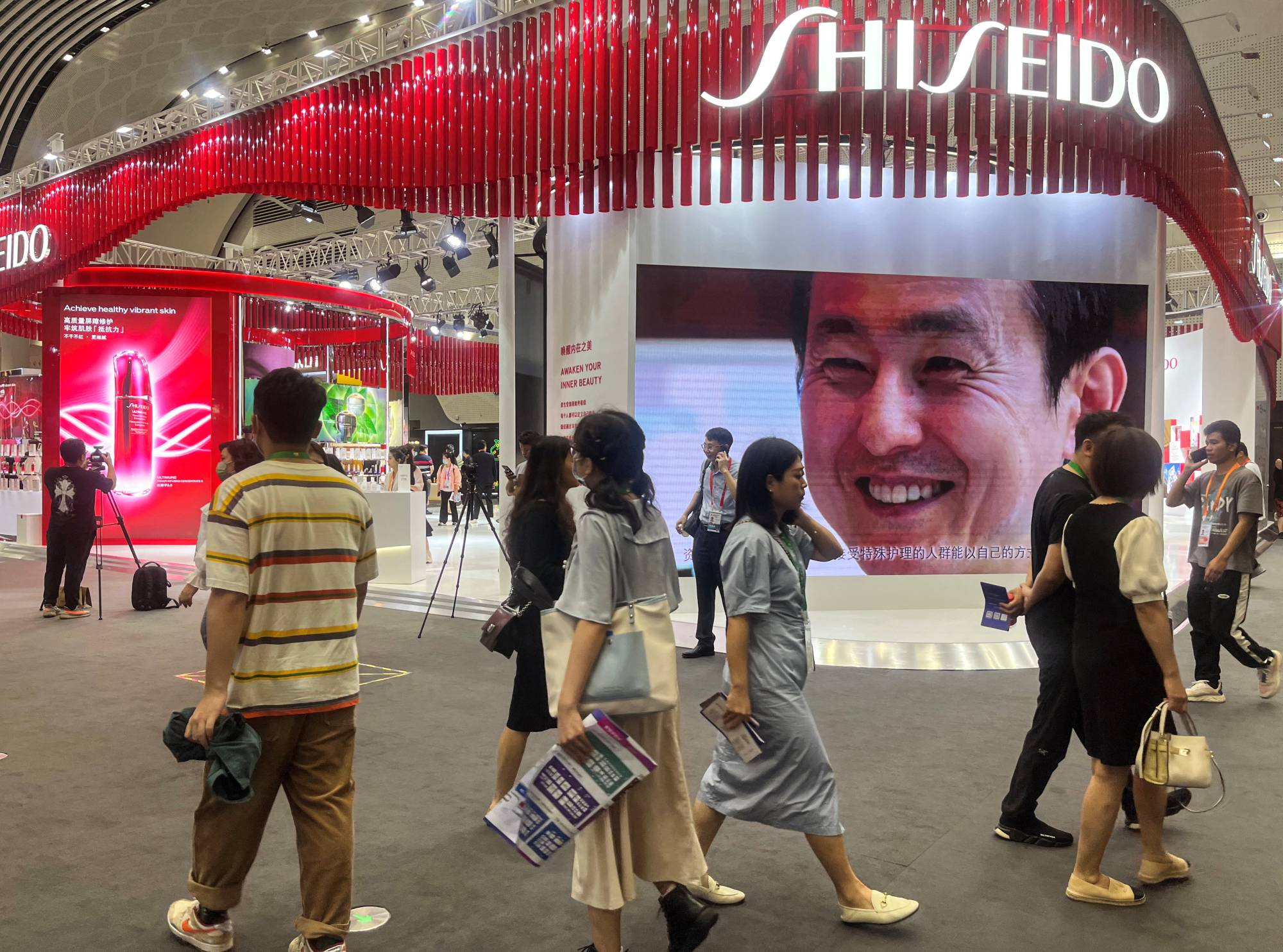 Shiseido cũng nhanh ch&oacute;ng đưa ra tuy&ecirc;n bố cho biết c&aacute;c sản phẩm của họ an to&agrave;n.