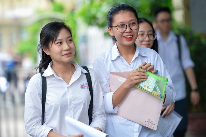 Hà Nội công bố điểm thi lớp 10, điểm chuẩn sẽ có vào ngày 8-9/7