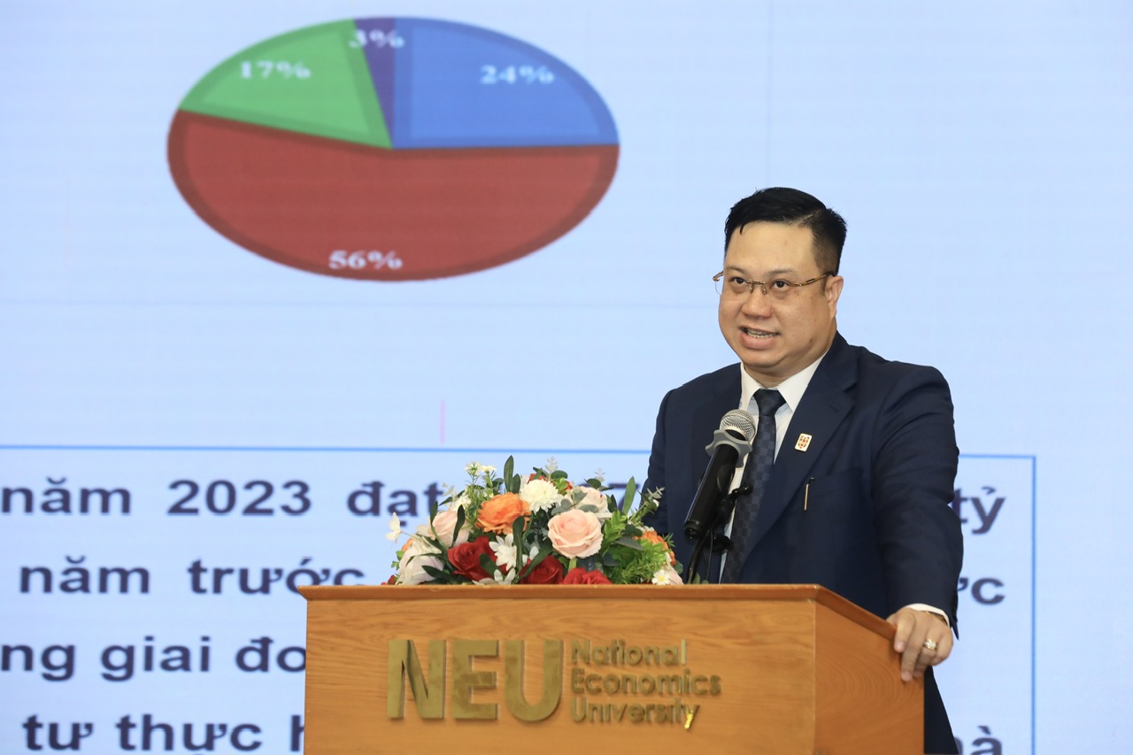 Chính sách tiền tệ cạn dư địa, cần đẩy mạnh chính sách tài khoá để phục hồi tổng cầu