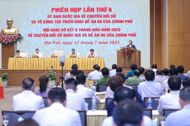 Phải quyết liệt trong chỉ đạo, điều h&agrave;nh, tạo đột ph&aacute; mạnh mẽ trong chuyển đổi số quốc gia v&agrave; triển khai Đề &aacute;n 06.